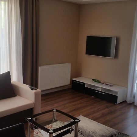 Apartament Wilga Park 克拉科夫 外观 照片
