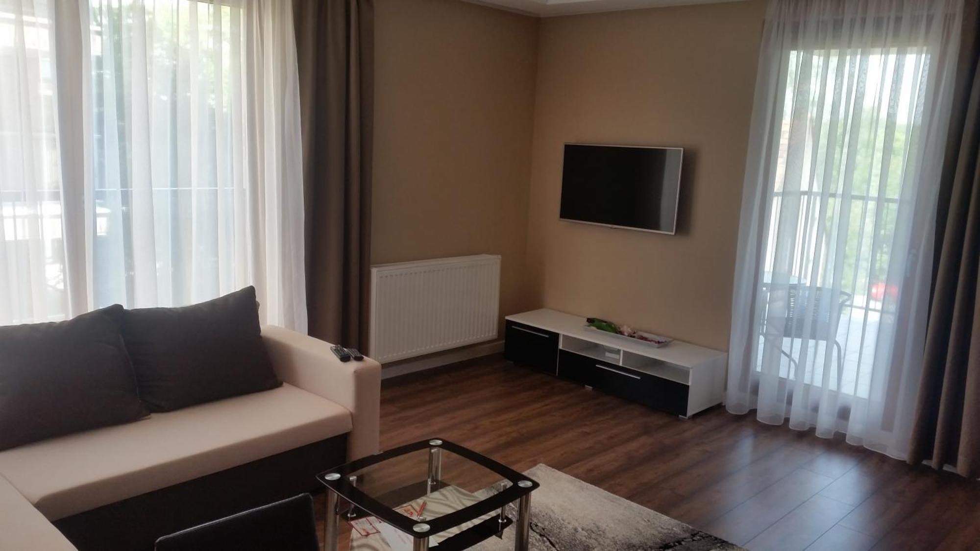 Apartament Wilga Park 克拉科夫 外观 照片
